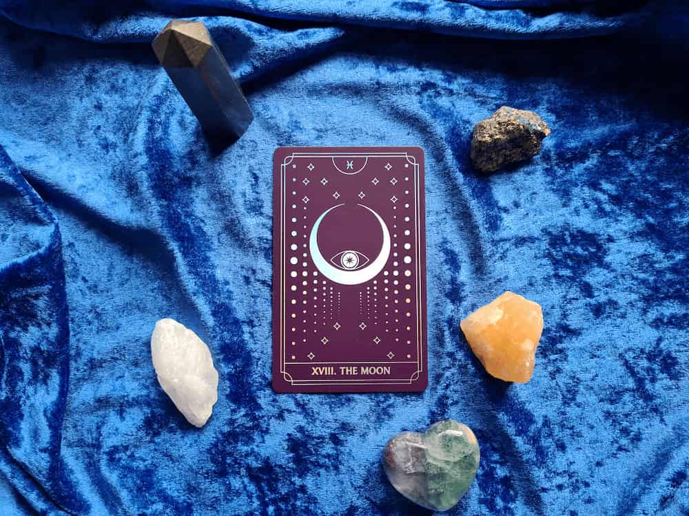 moon tarot card 18