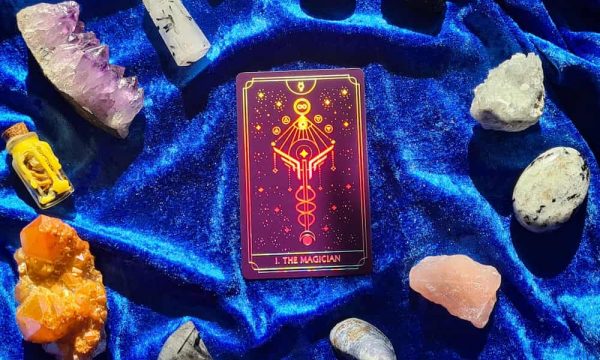 the magician tarot card 1